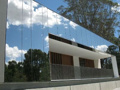 Mirror stainless steel finish