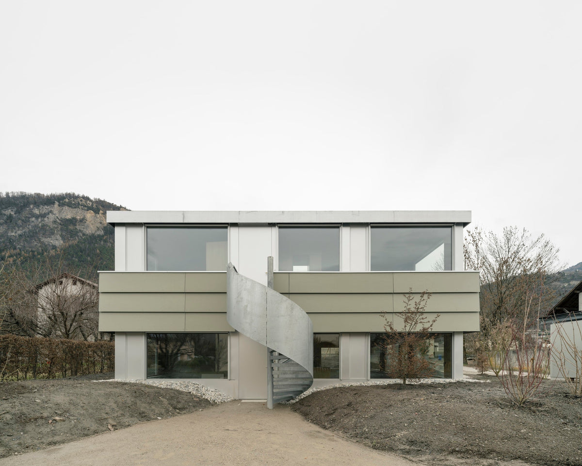 Caloz Bramois House with its direct metal-and-concrete exterior palette