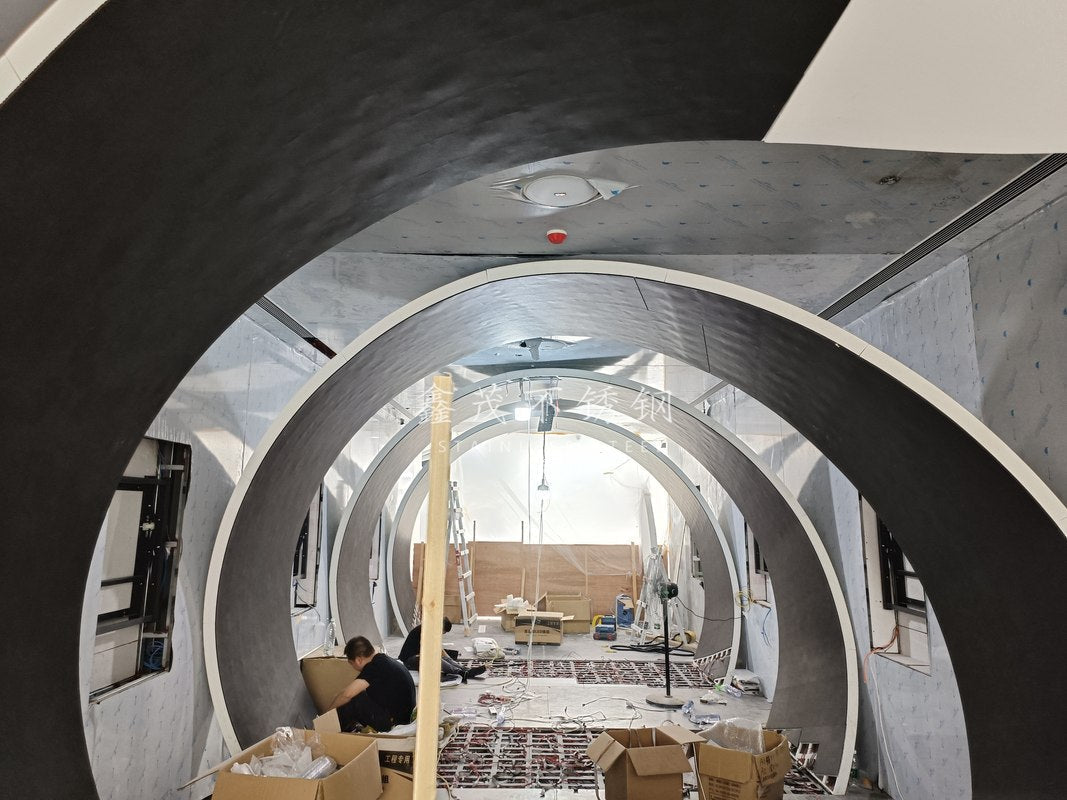 Xingyuan Technology Showroom | Double-Curved Honeycomb Panels