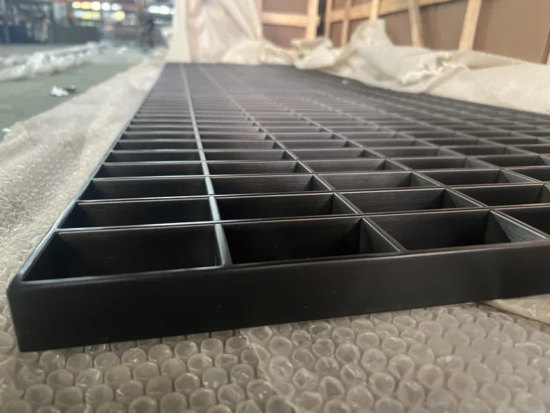 Stainless Steel Grille & Lattice Screens