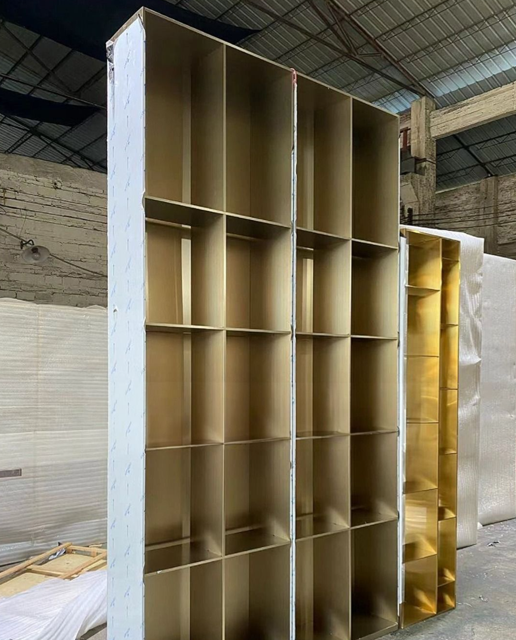 Custom stainless steel display bookshelf with open shelving