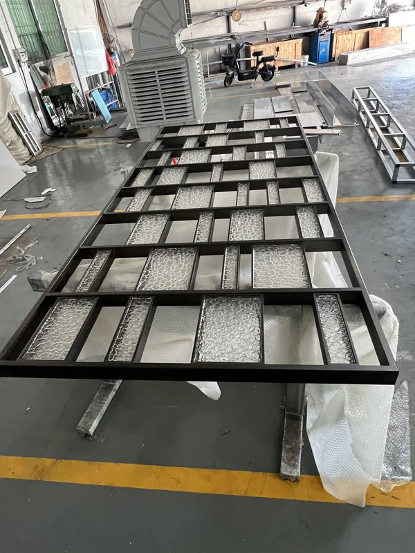 Pattern detail of black mixed infill steel partition screen
