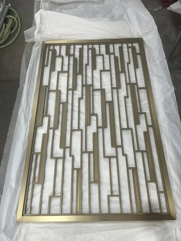 Frame and edge detail of bronze linear grille steel screen options
