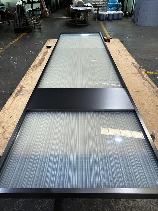 Overall view of Black Double Panel Reeded Glass stainless steel Screen