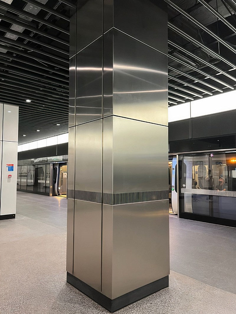 xinmaometal-silver-brushed-stainless-steel-column-transit-station
