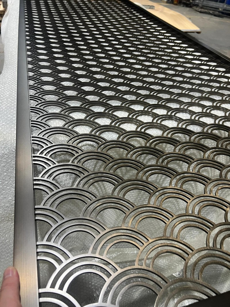 xinmaometal-silver-stainless-steel-laser-cut-screen-art-deco-detail