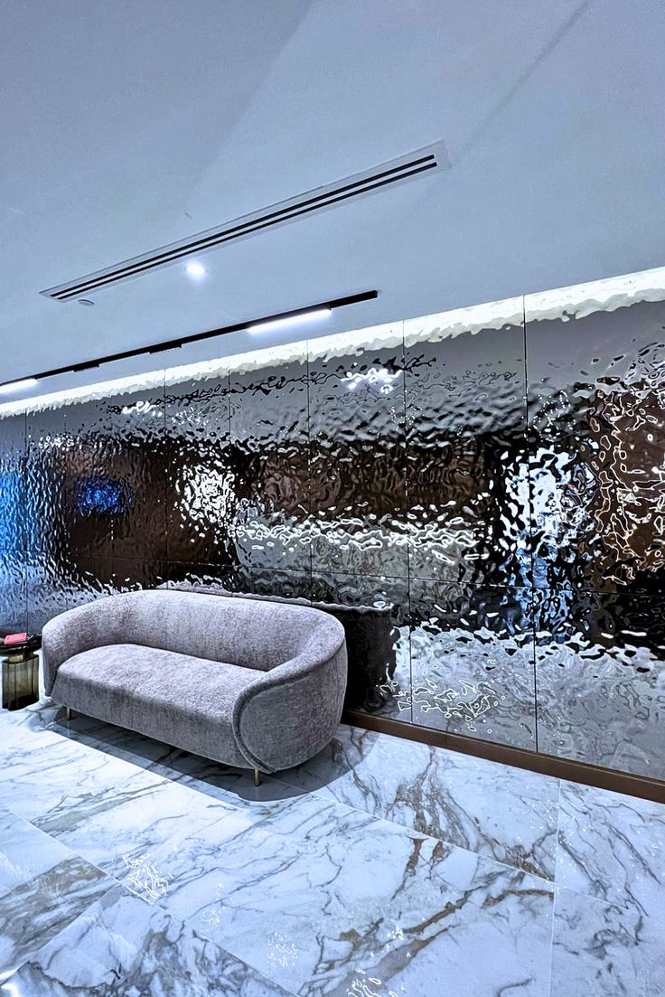 xinmaometal-silver-water-ripple-stainless-steel-wall-cladding-lounge