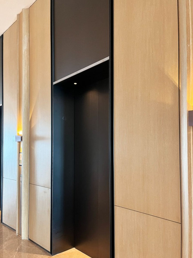 xinmaometal-wood-tone-stainless-steel-elevator-lobby